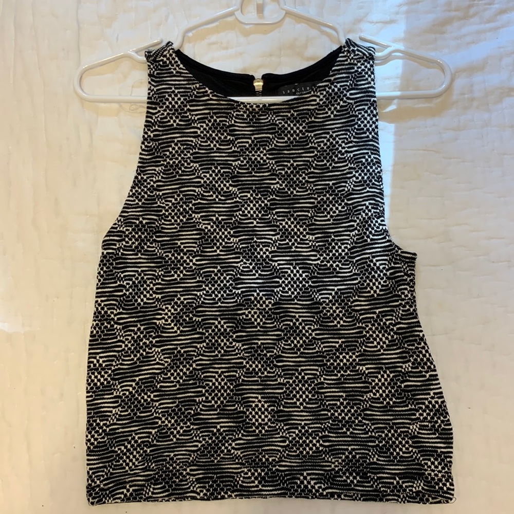 Sanctuary Black + White Tank Top. Size XS